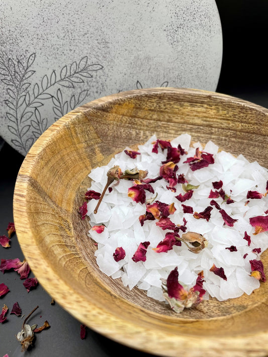 Ageless Rose Buds & Petals Bath Soak